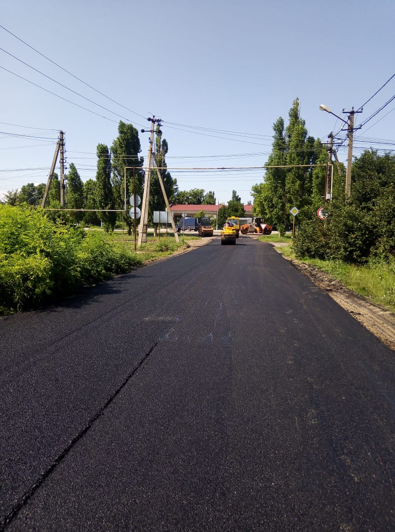 Закончены работы по устройству верхнего слоя покрытия на ул. Гоголя городского округа Красноперекопск